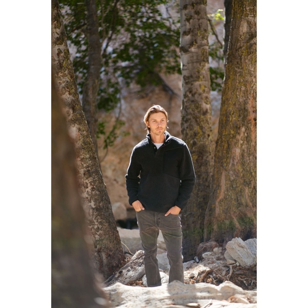 Jeremiah American Legacy EXPEDITION SHERPA FLEECE PULLOVER